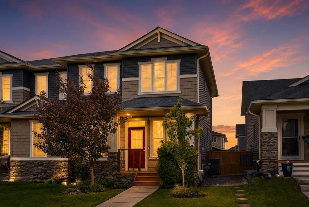 3-bed Detached for sale at 117 Ravenstern Crescent, Airdrie
