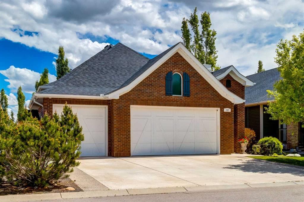 3-bed Detached for sale at 237 Aspenmere Circle, Chestermere
