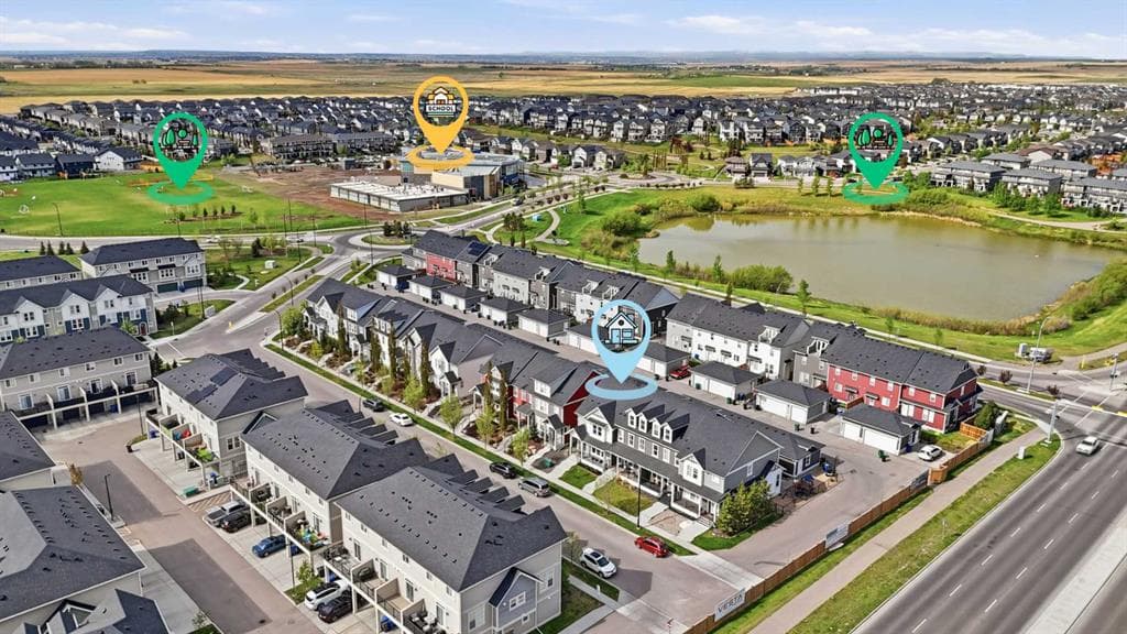 4-bed Townhouse for sale at 144 South Point Court SW, Airdrie