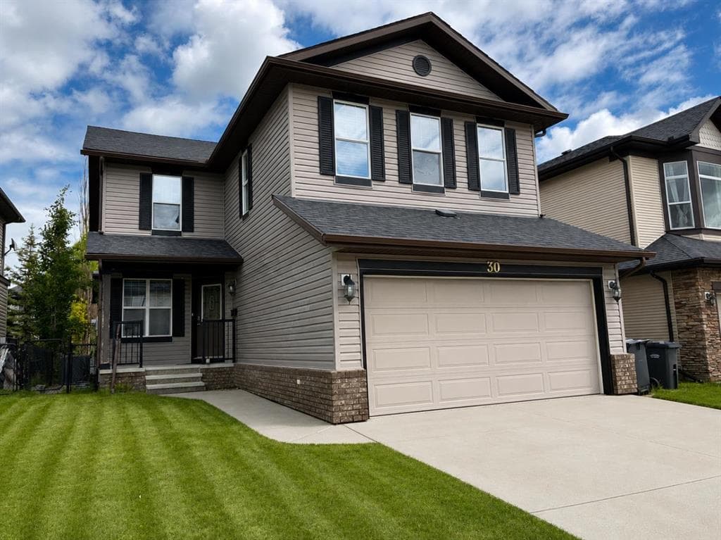 5-bed Detached for sale at 30 Drake Landing Common, Okotoks