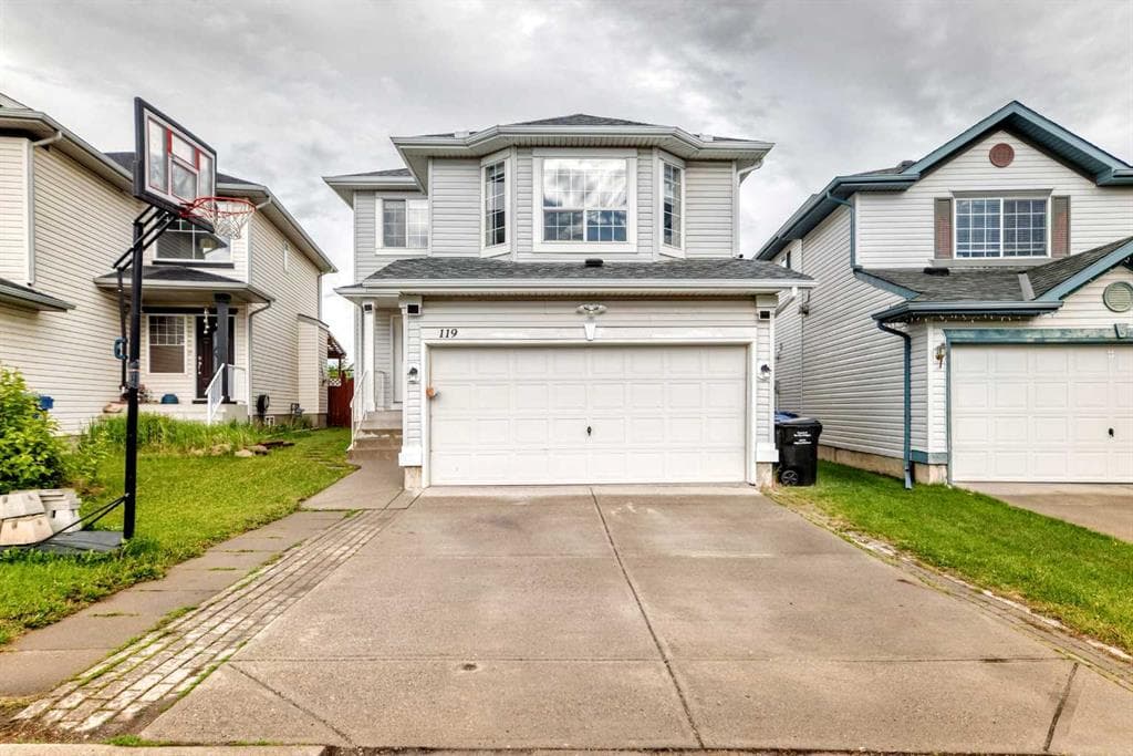 4-bed Detached for sale at 119 Citadel Meadow Grove NW, Calgary