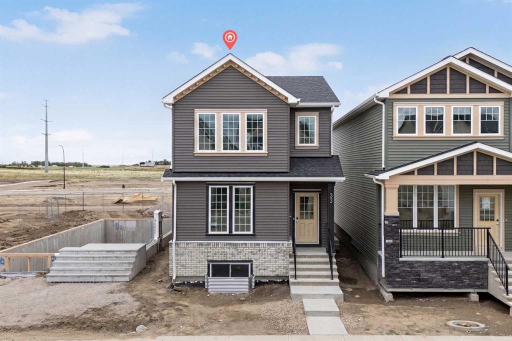 3-bed Detached for sale at 33 Hotchkiss Gardens SE, Calgary