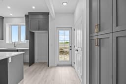 Thumbnail 18