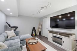 Thumbnail 28