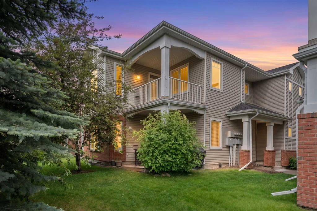 2-bed Townhouse for sale at 502, 8000 Wentworth Drive SW, Calgary