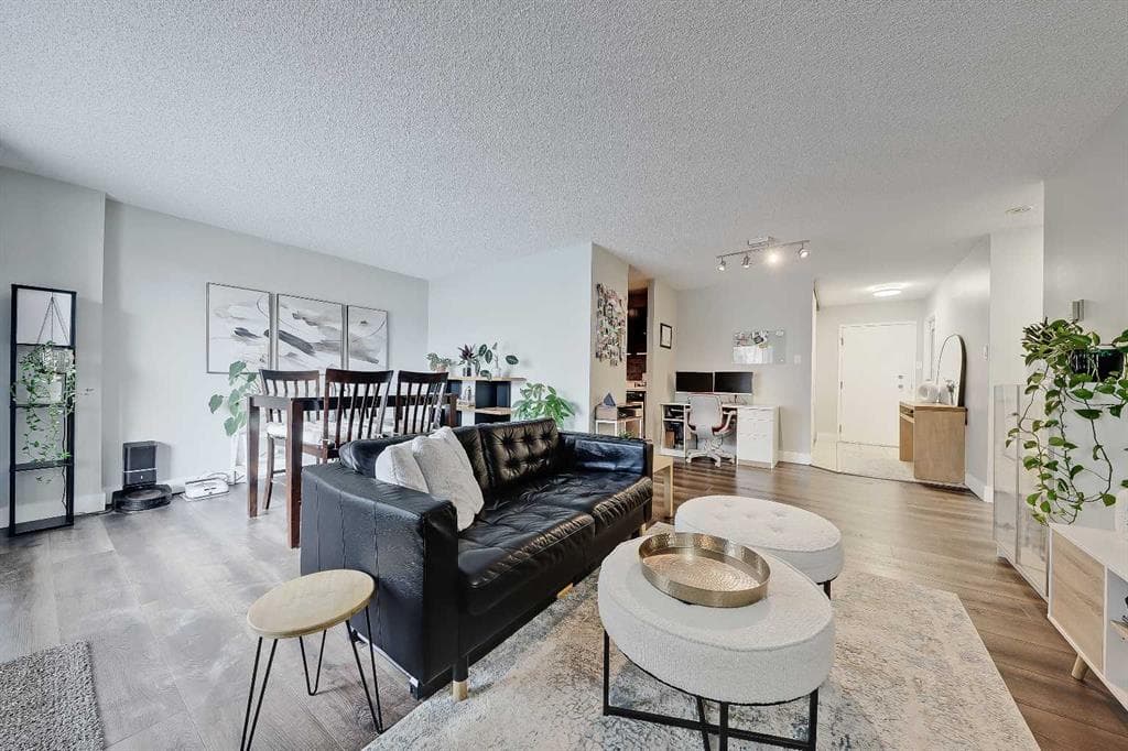 1-bed Apartment for sale at 708, 718 12 Avenue SW, Calgary