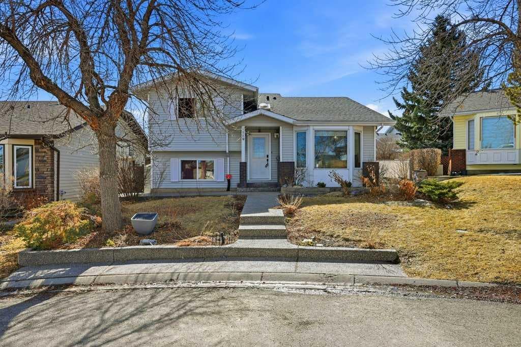 4-bed Detached for sale at 119 Macewan Meadow Way NW, Calgary