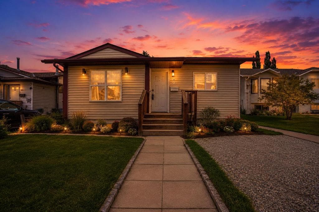 5-bed Detached for sale at 56 Fallingworth Bay NE, Calgary