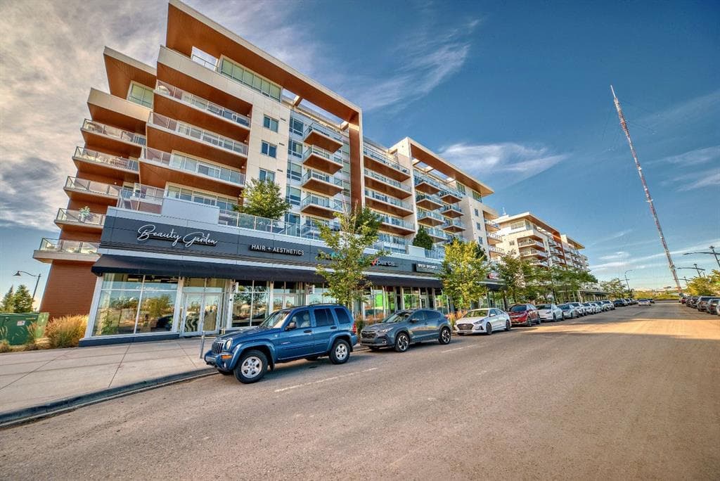2-bed Apartment for sale at 112, 8445 Broadcast Avenue SW, Calgary