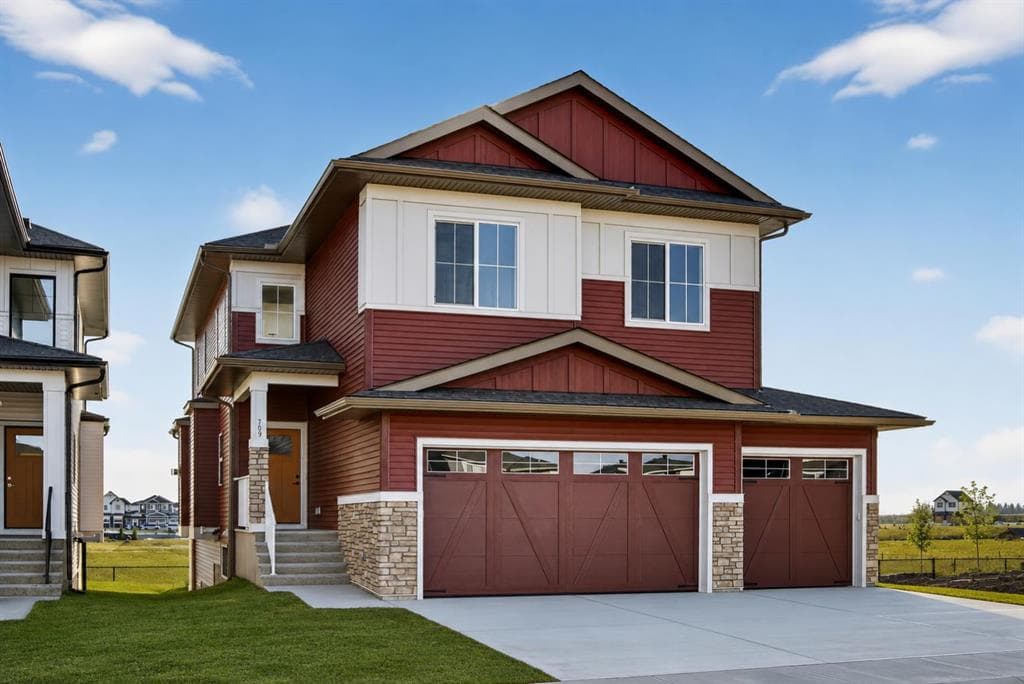 4-bed Detached for sale at 709 Dawson Common, Chestermere
