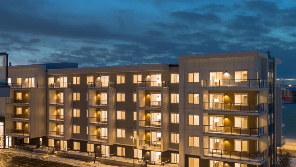 3-bed Apartment for sale at 1519, 63 Corner Glen Crescent NE, Calgary