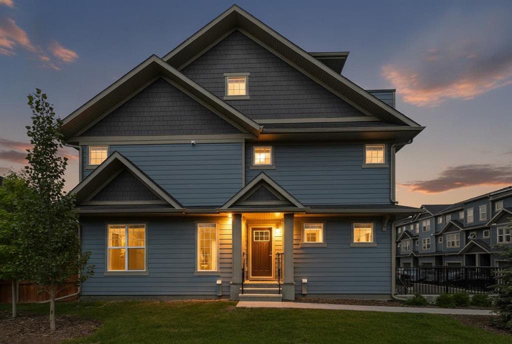 237 Cranbrook Square SE — photo 1