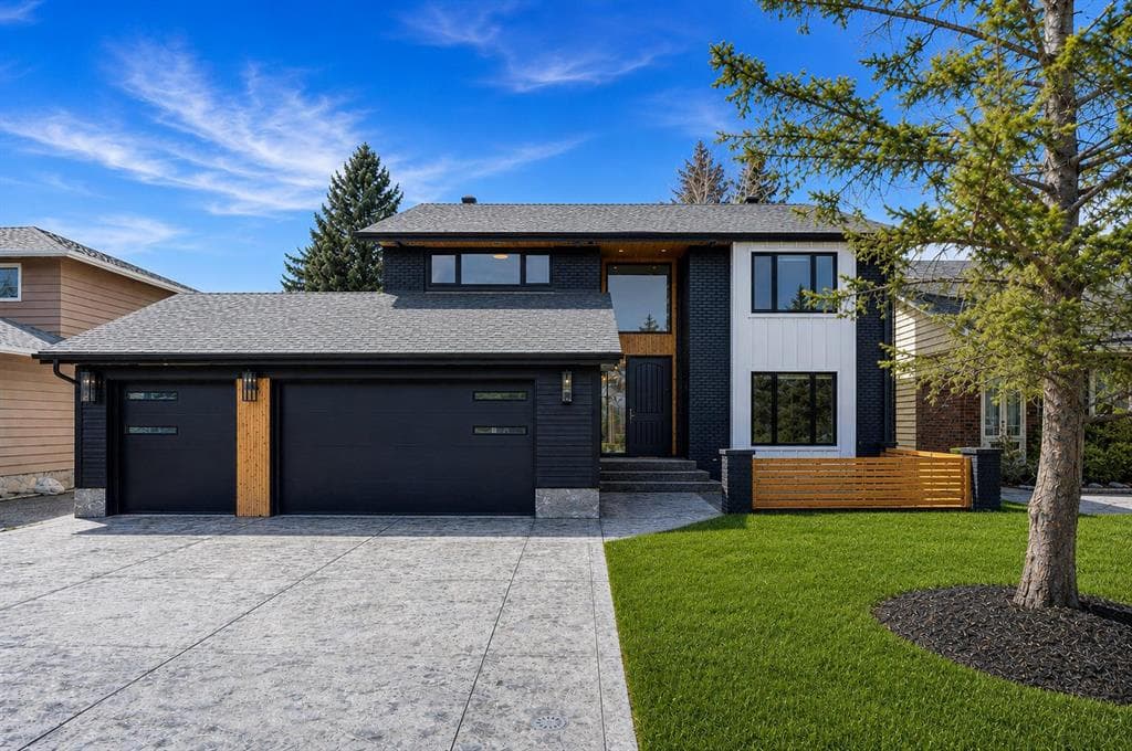 5-bed Detached for sale at 119 Canterville Road SW, Calgary