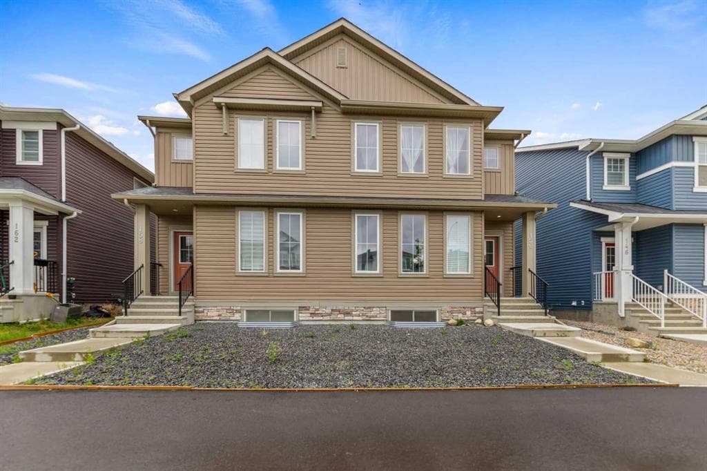 4-bed Semi-detached for sale at 150 Ambleton Drive NW, Calgary