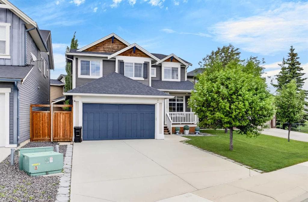 4-bed Detached for sale at 2029 Luxstone Boulevard SW, Airdrie