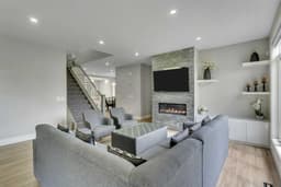 Thumbnail 13
