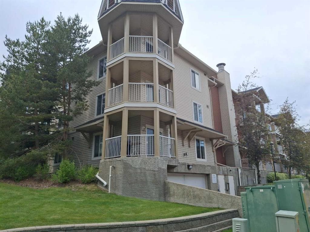 2-bed Apartment for sale at 2201, 70 Panamount Drive NW, Calgary
