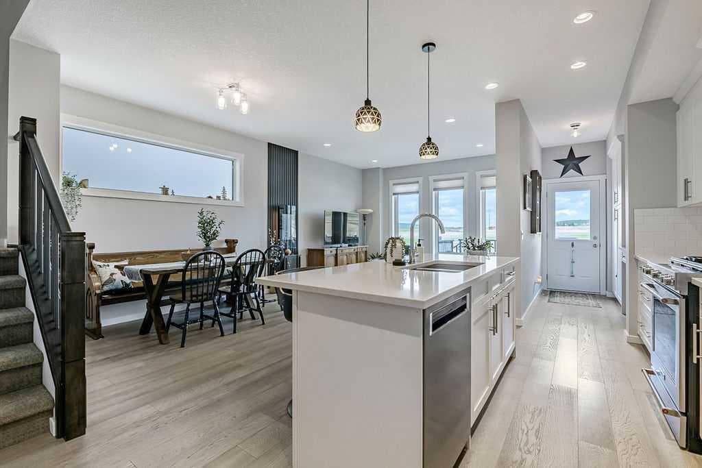 3-bed Semi-detached for sale at 179 Heritage Heights, Cochrane