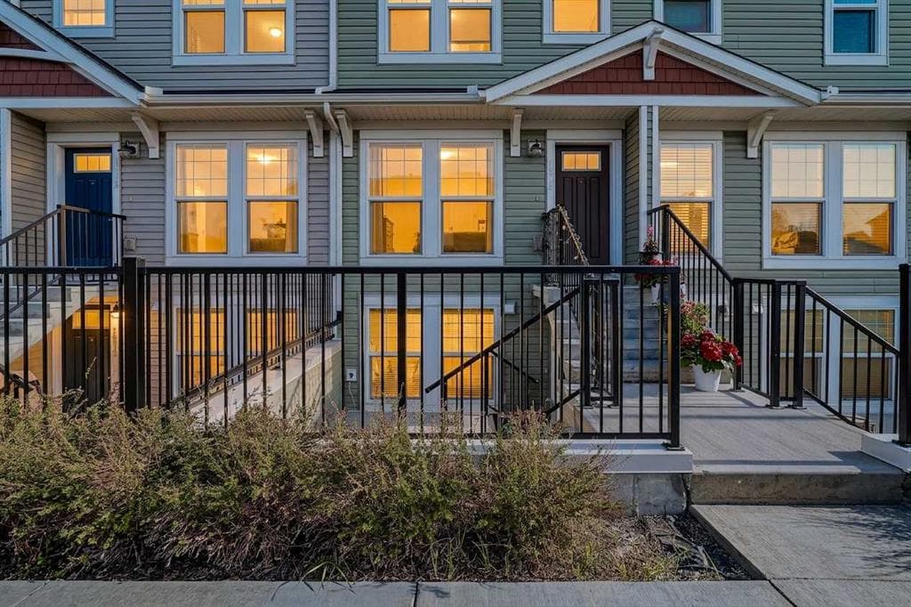 1-bed Townhouse for sale at 1910, 7451 Falconridge Boulevard NE, Calgary