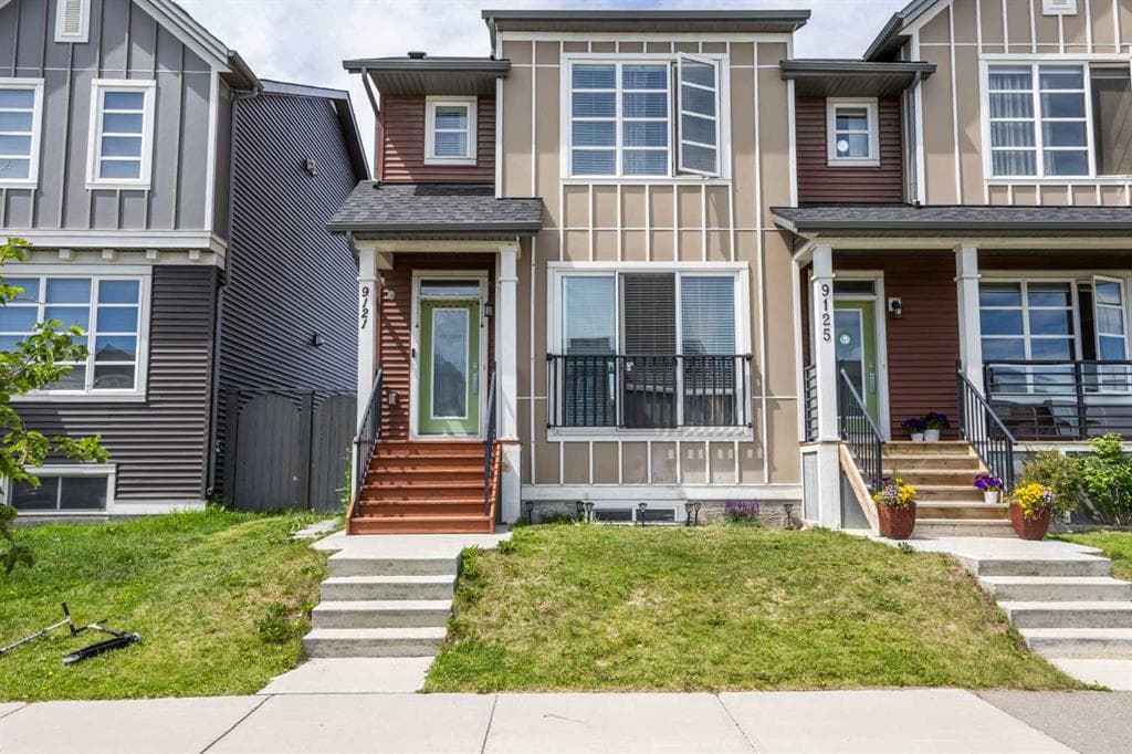 4-bed Semi-detached for sale at 9121 52 Street NE, Calgary