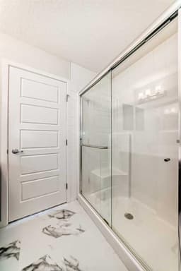 Thumbnail 38