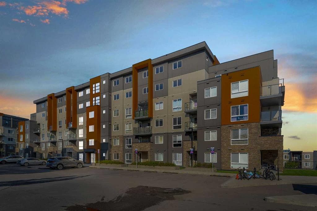2-bed Apartment for sale at 312, 10 Kincora Glen Park NW, Calgary