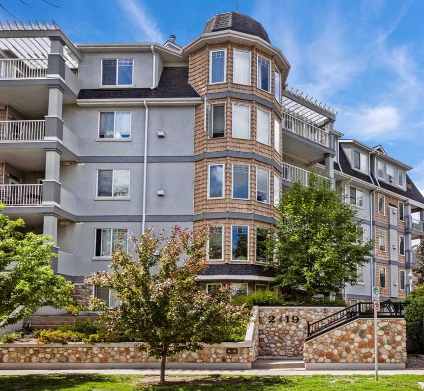 2-bed Apartment for sale at 207, 2419 Erlton Road SW, Calgary