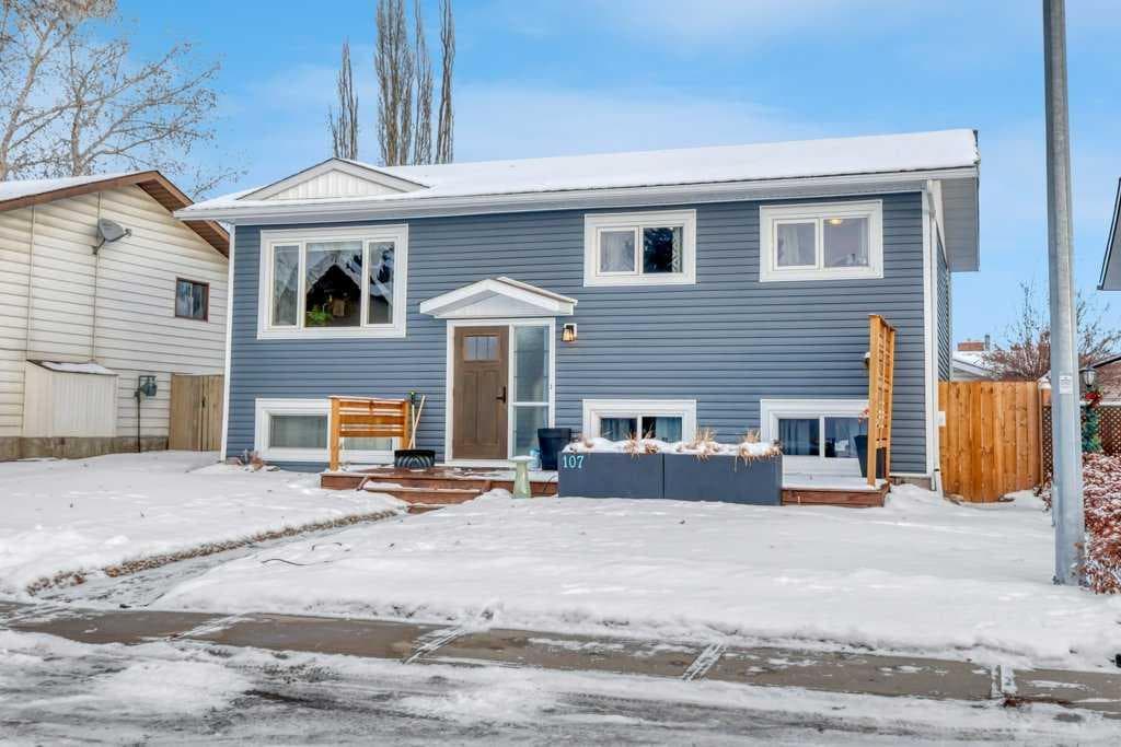 4-bed Detached for sale at 107 Park Road, Strathmore