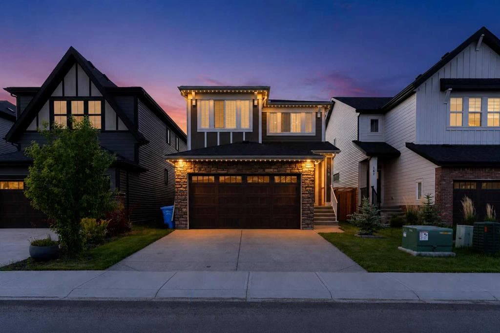 3-bed Detached for sale at 158 Creekstone Passage SW, Calgary