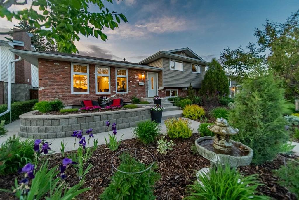 6-bed Detached for sale at 310 Silver Ridge Crescent NW, Calgary