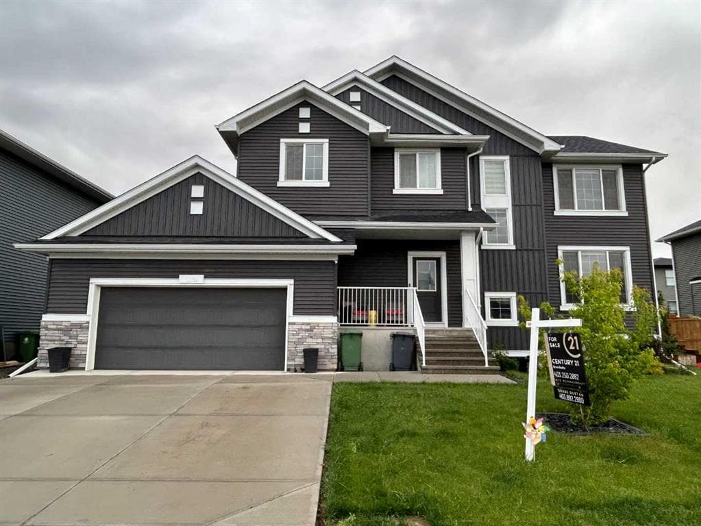 6-bed Detached for sale at 188 Brander Avenue, Langdon