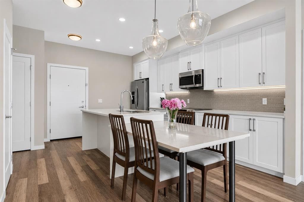 2-bed Apartment for sale at 412, 8530 8A Avenue SW, Calgary