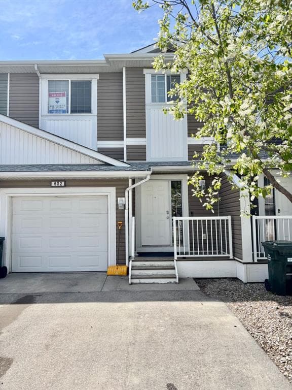 3-bed Townhouse for sale at 602, 800 Yankee Valley Boulevard SE, Airdrie