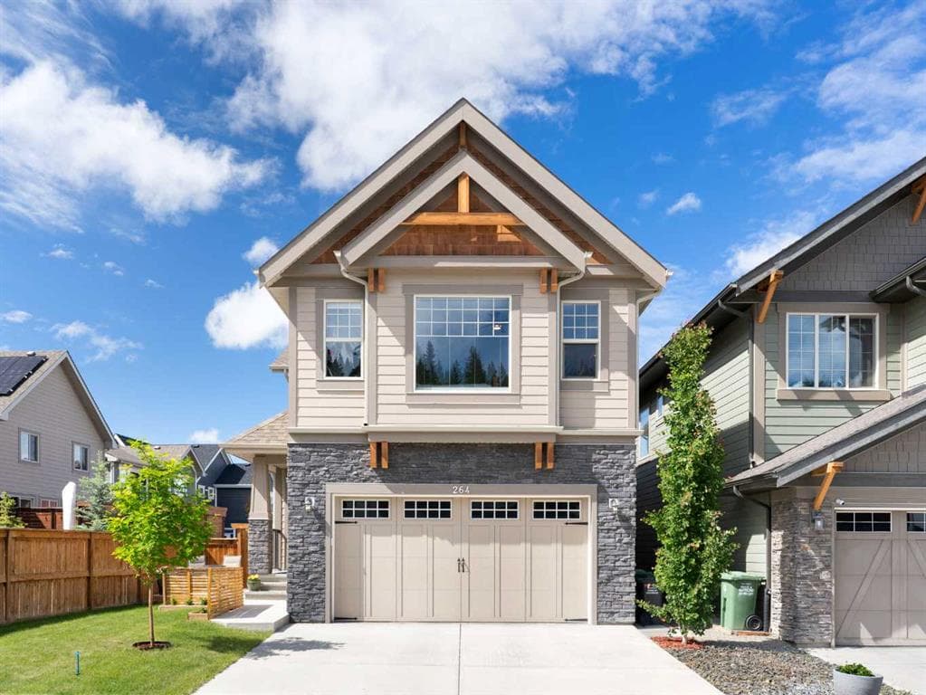 3-bed Detached for sale at 264 Riviera Way, Cochrane