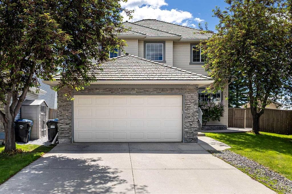 5-bed Detached for sale at 226 Springbank Place SW, Calgary