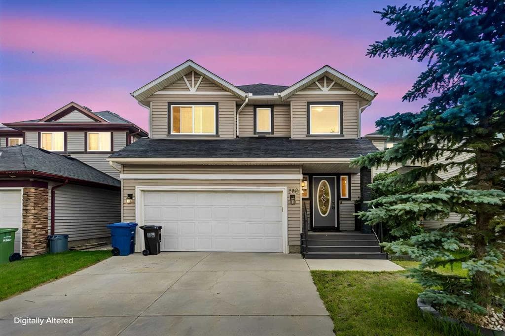 4-bed Detached for sale at 788 Luxstone Landing SW, Airdrie