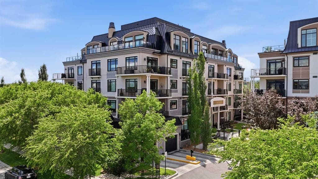 1-bed Apartment for sale at 105, 221 Quarry Way SE, Calgary