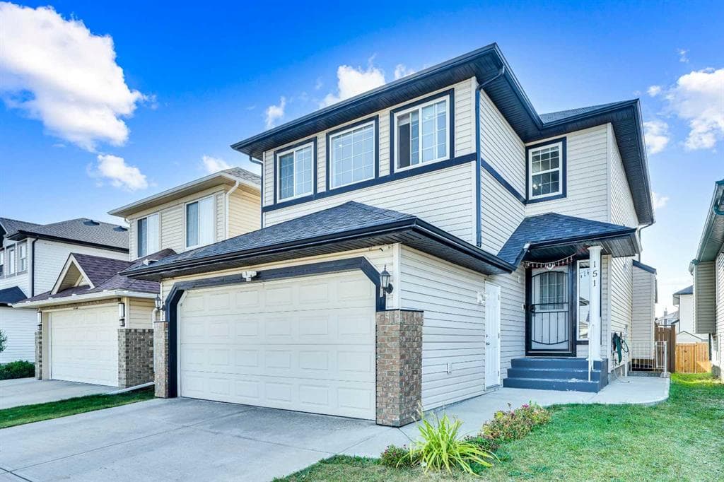 4-bed Detached for sale at 151 Saddlehorn Close NE, Calgary