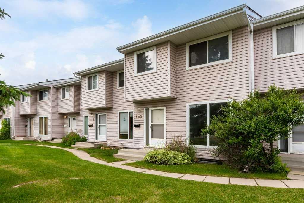 3-bed Townhouse for sale at 445 40 Street NE, Calgary