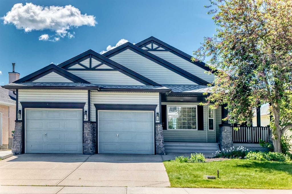 3-bed Detached for sale at 161 West Creek Pond, Chestermere