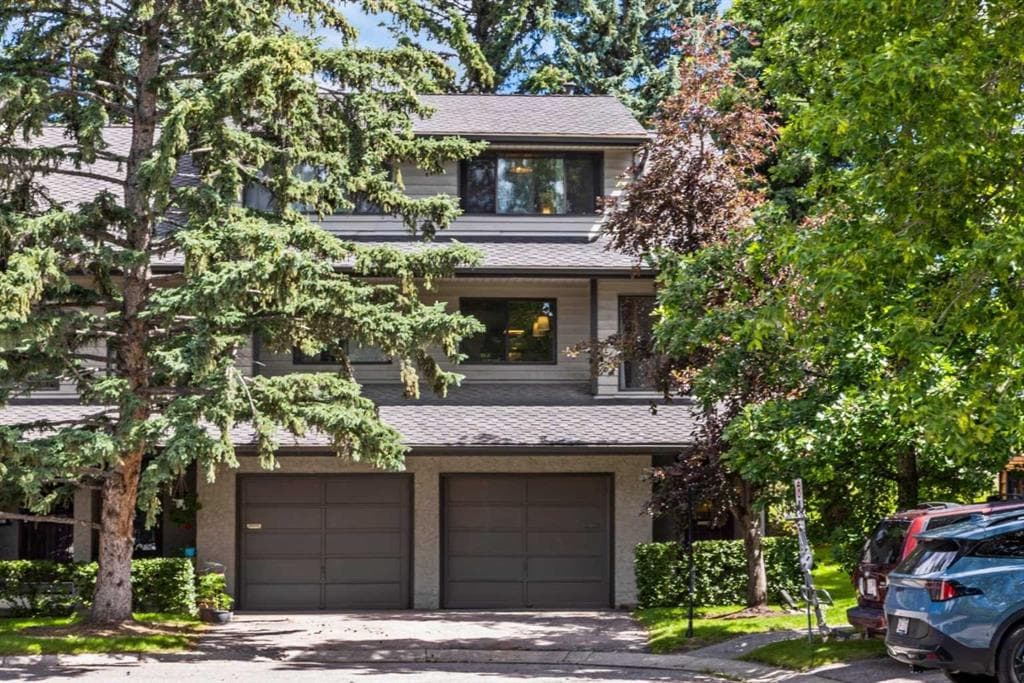2-bed Townhouse for sale at 16, 140 Point Drive NW, Calgary