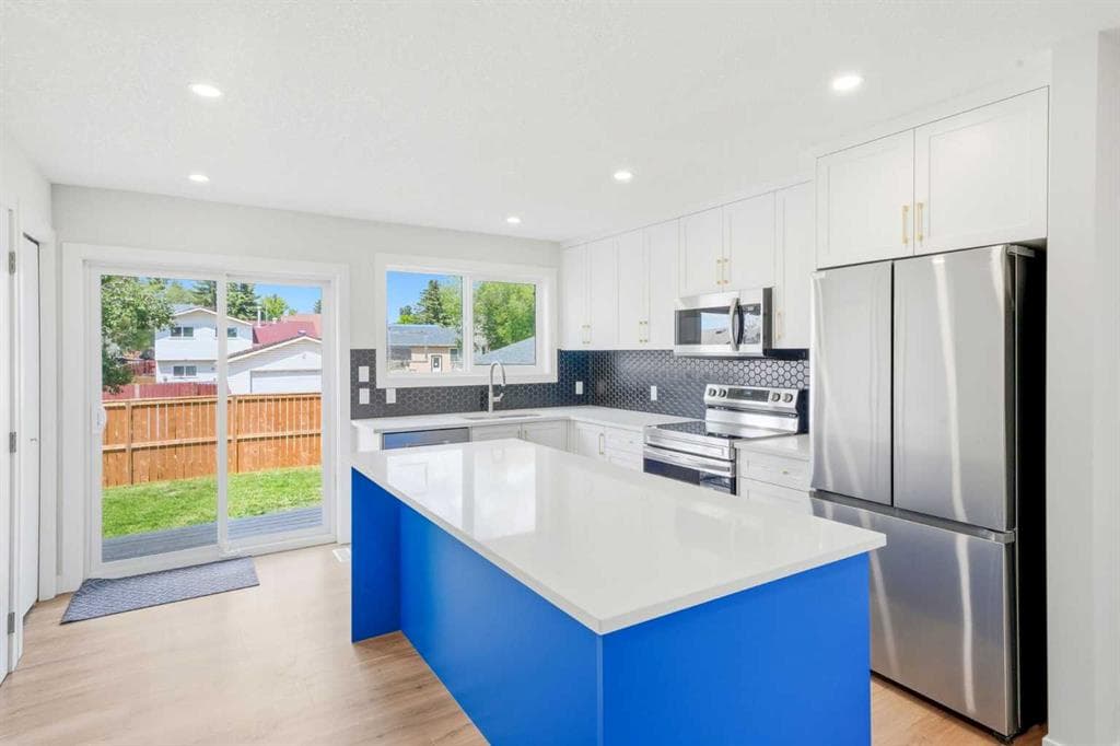 4-bed Detached for sale at 131 Fallswater Road NE, Calgary