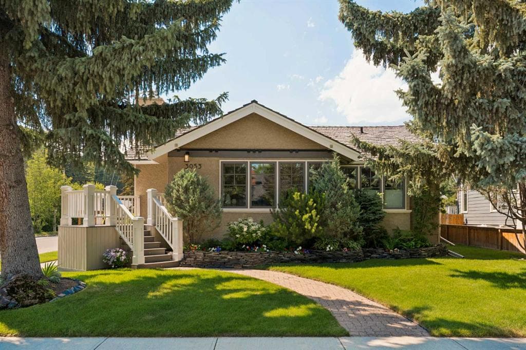3-bed Detached for sale at 3053 3 Street SW, Calgary