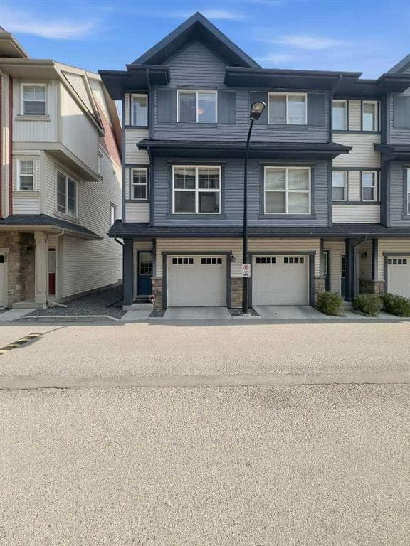 28 New Brighton Point SE — photo 1