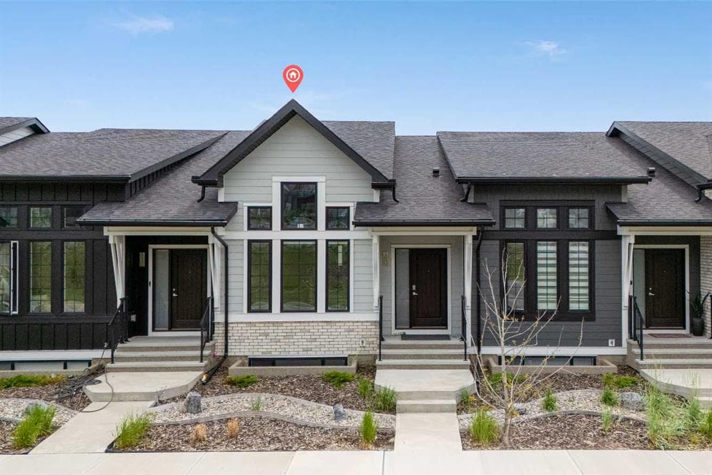 3-bed Townhouse for sale at 108 Wolf Crescent, Okotoks
