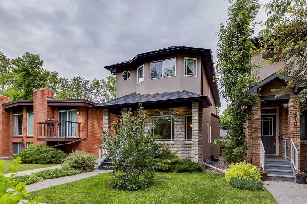 4-bed Detached for sale at 310 8 Avenue NE, Calgary