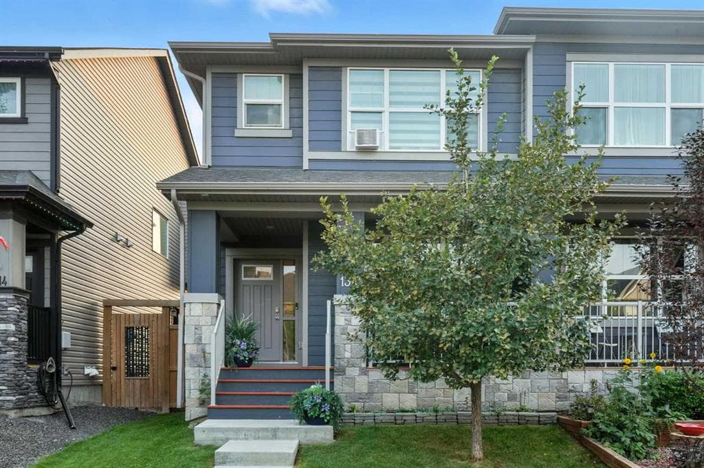 3-bed Semi-detached for sale at 1318 Legacy Circle SE, Calgary