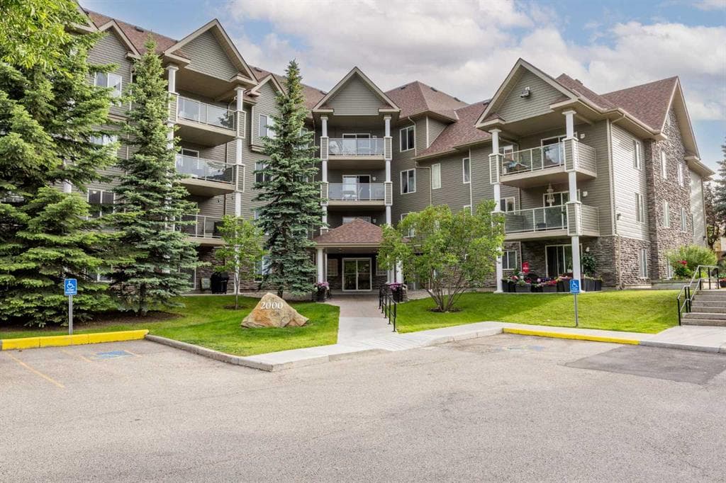 2-bed Apartment for sale at 2206, 2000 Millrise Point SW, Calgary