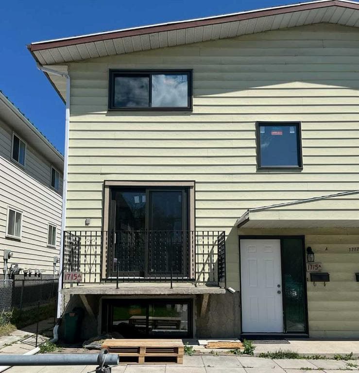 2-bed Townhouse for sale at a, 1715 39 Street SE, Calgary