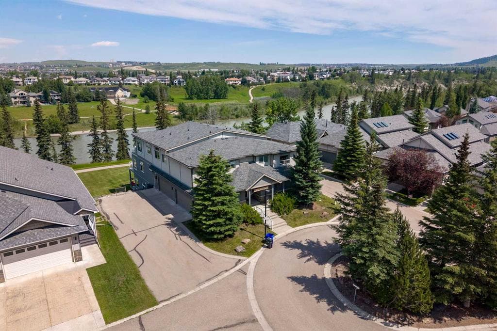 2-bed Apartment for sale at 192, 192 Crawford Drive, Cochrane